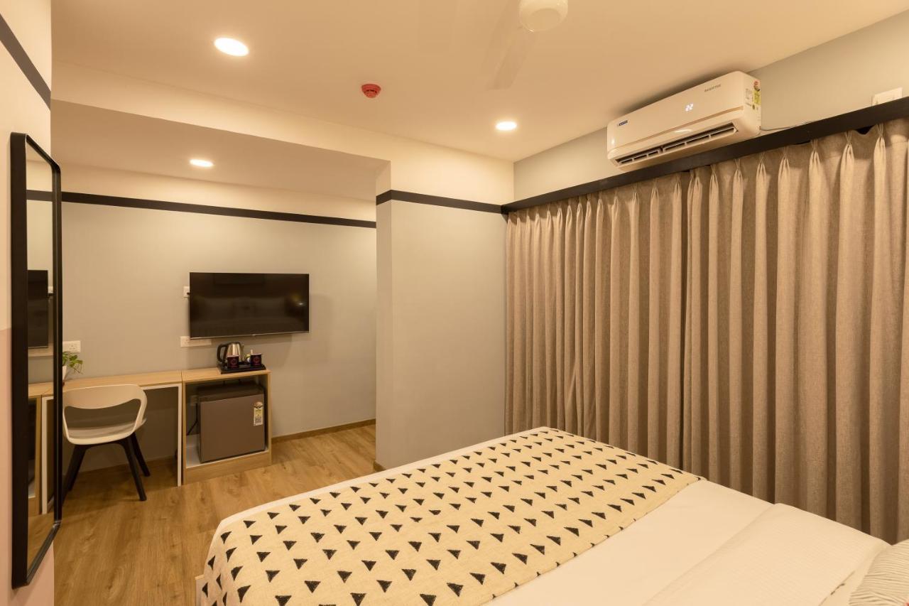 Olive Hotel Indiranagar 100Ft Road By Embassy Group Бенґалуру Екстер'єр фото