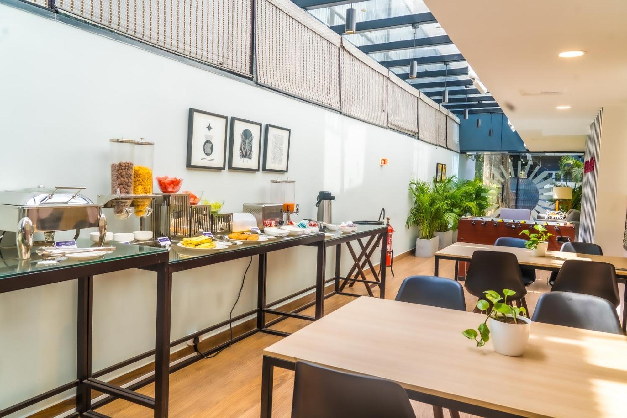 Olive Hotel Indiranagar 100Ft Road By Embassy Group Бенґалуру Екстер'єр фото